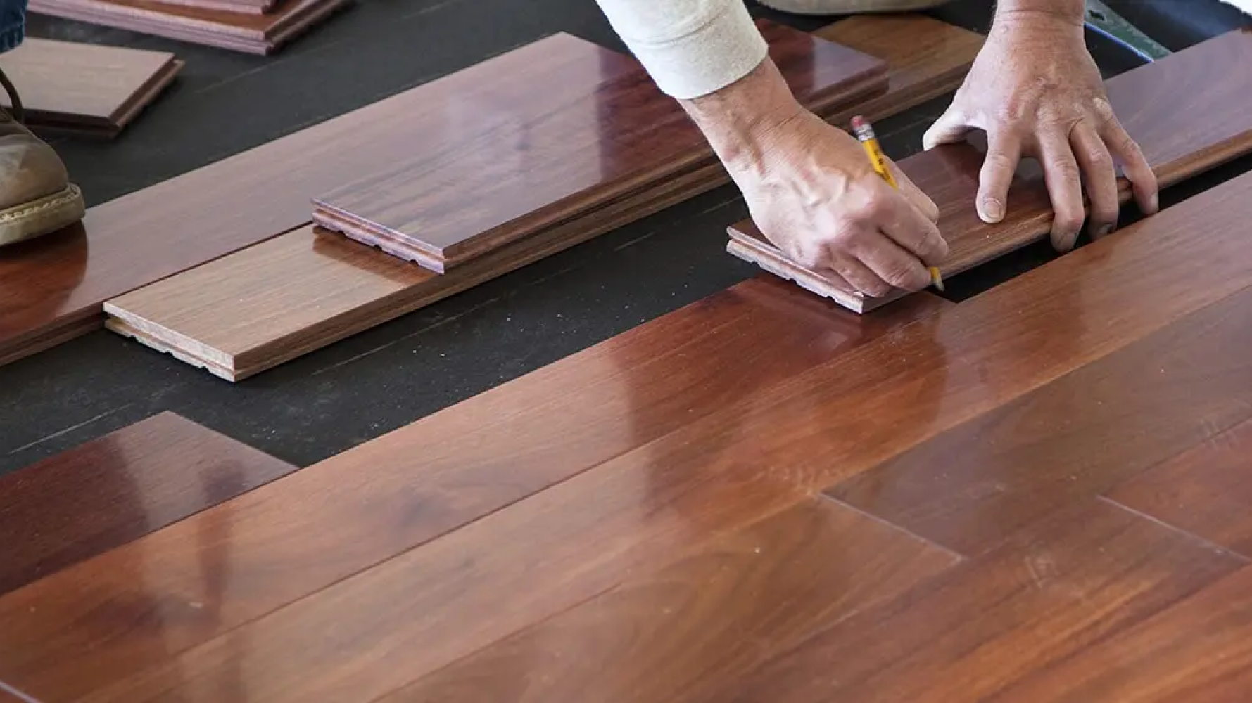 Why Are More Contractors Switching To Pre-Finished Hardwood in 2025?