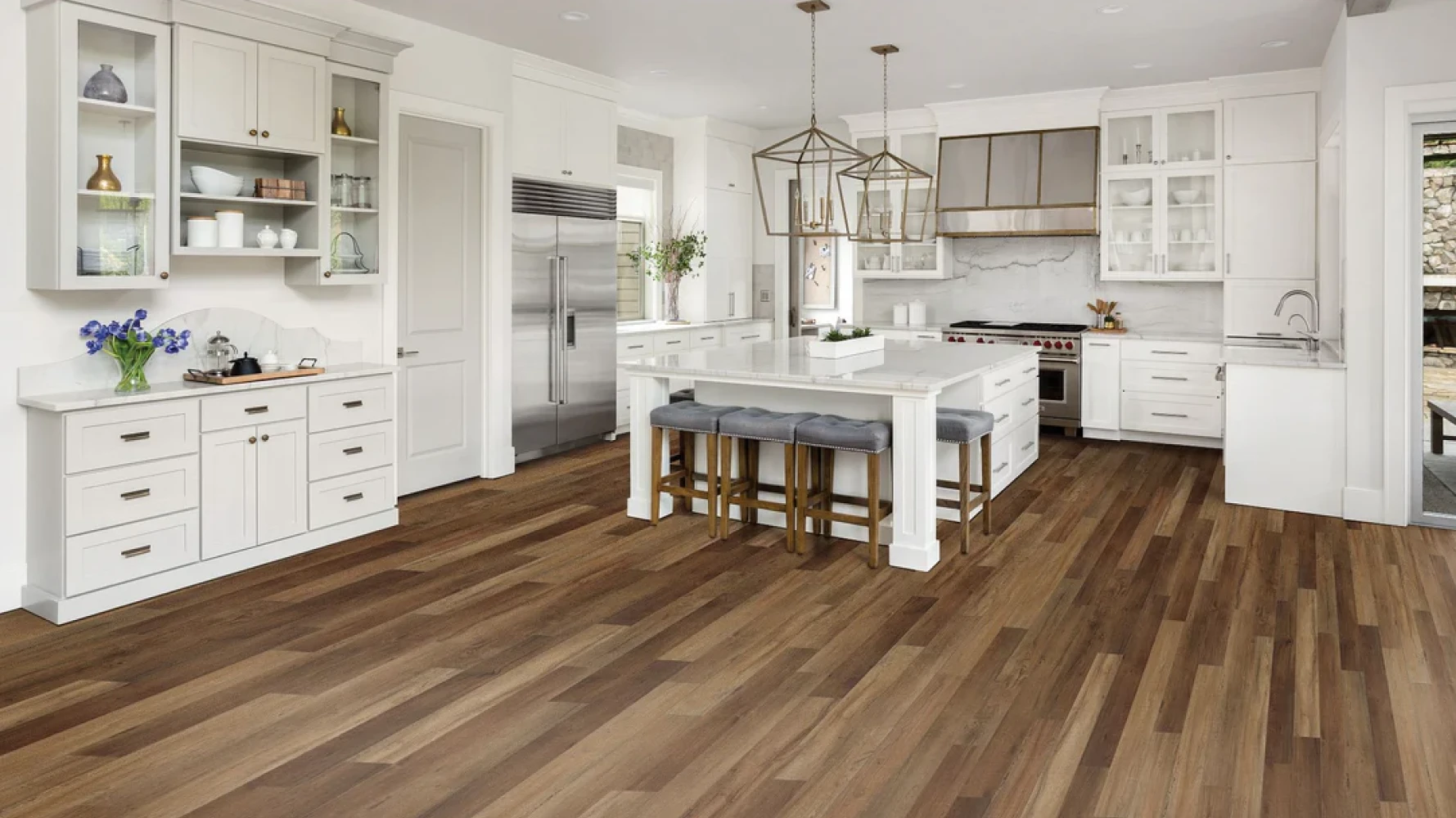 why luxury vinyl plank flooring is taking over modern homes
